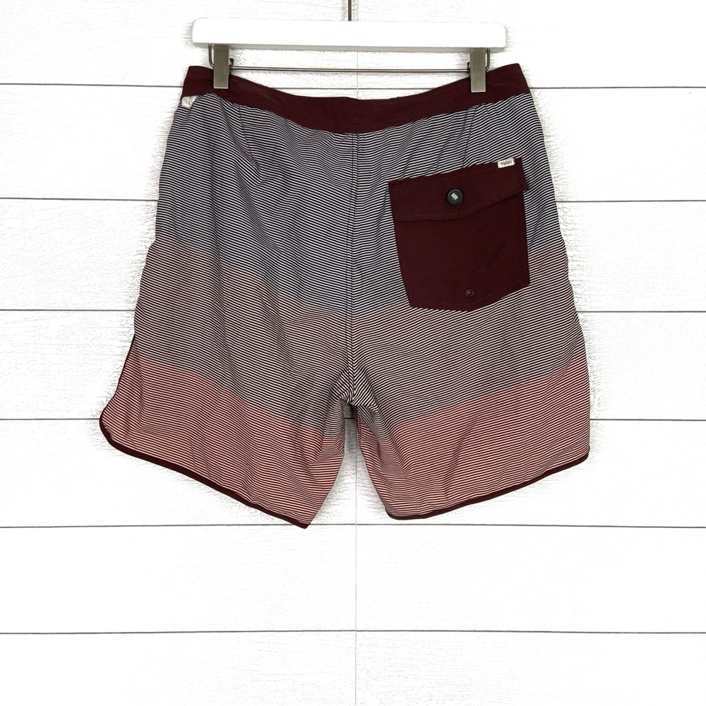 VUORI Mens 32 Cruise Boardshort Red Brown Mixed Stripe Swim Shorts Trunks - Picture 6 of 8